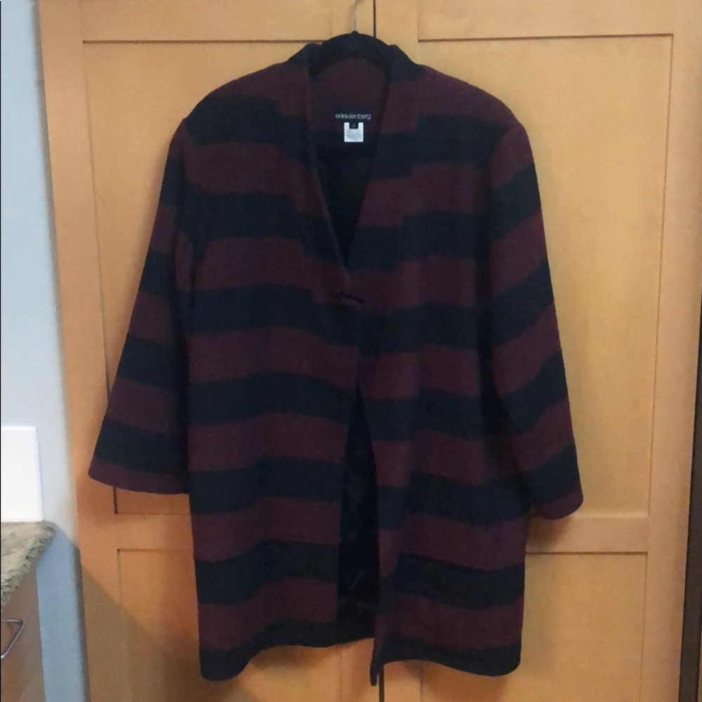 Erin Kleinberg beautiful maroon striped coat
